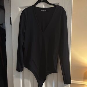 Abercrombie & Fitch Elegant Black V-Neck Top